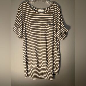 Umgee oversized striped pocket high low tee rolled sleeves grey and Cream XL #72